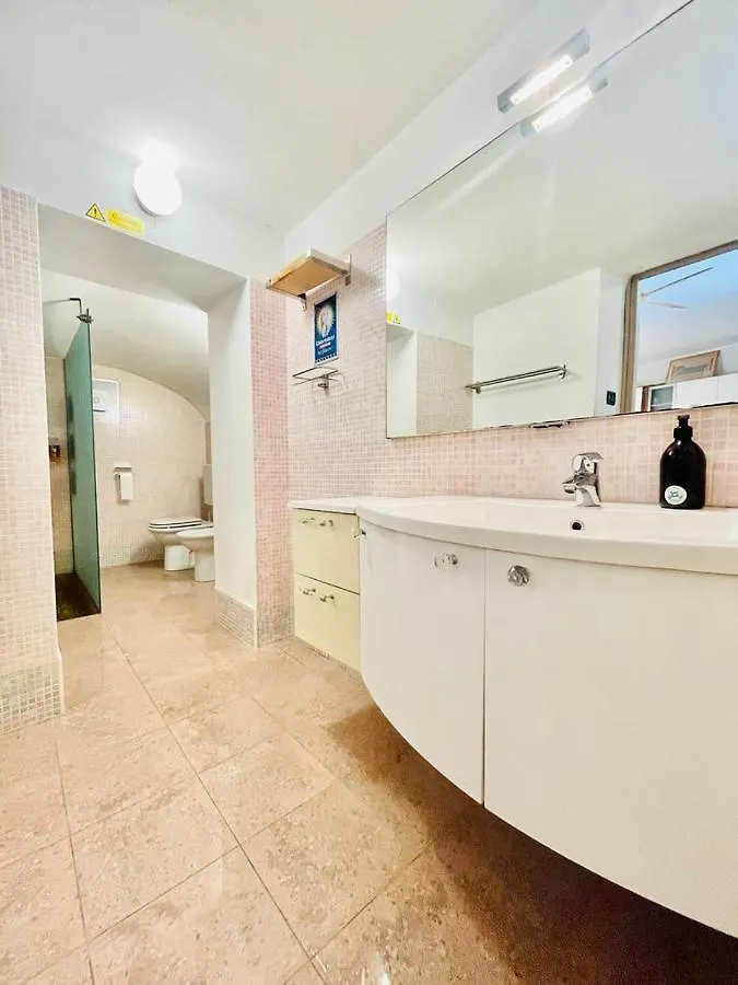 Bright Finalborgo Apartment Finale Ligure 0*,